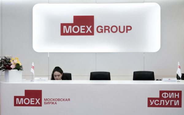 Объем вложений в биржевые фонды денежного рынка превысил&nbsp;₽400&nbsp;млрд