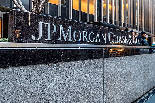 JPMorgan отозвал иск к ВТБ на $439,5 млн из-за запрета российского суда